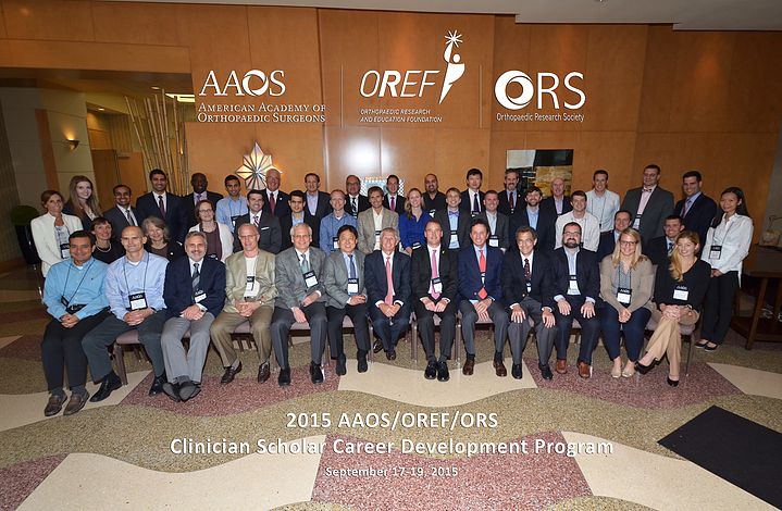 Dr Pascual has been selected as part of the Clinician Scientist Career Development by the American Academy of Orthopedic Surgeons. Rosemont, Chicago, Sept 19 2015